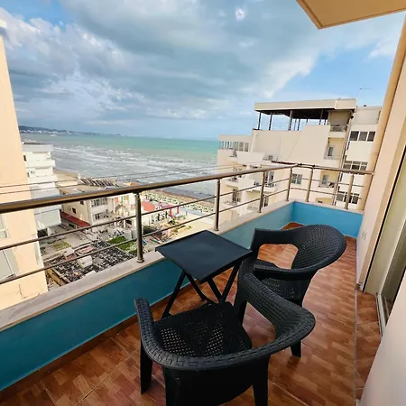 Apartment Beachfront Bliss 2br *