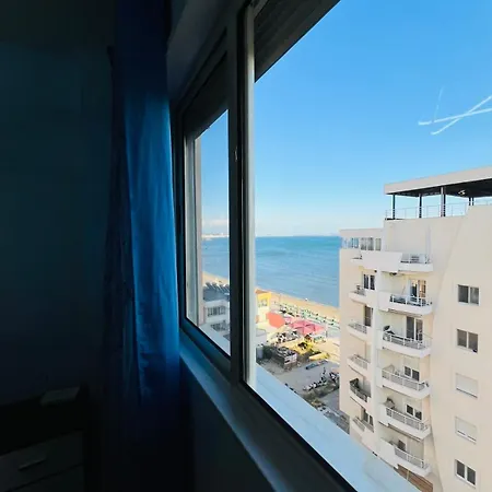 Apartment Beachfront Bliss 2br