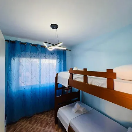 Appartement Beachfront Bliss 2br *
